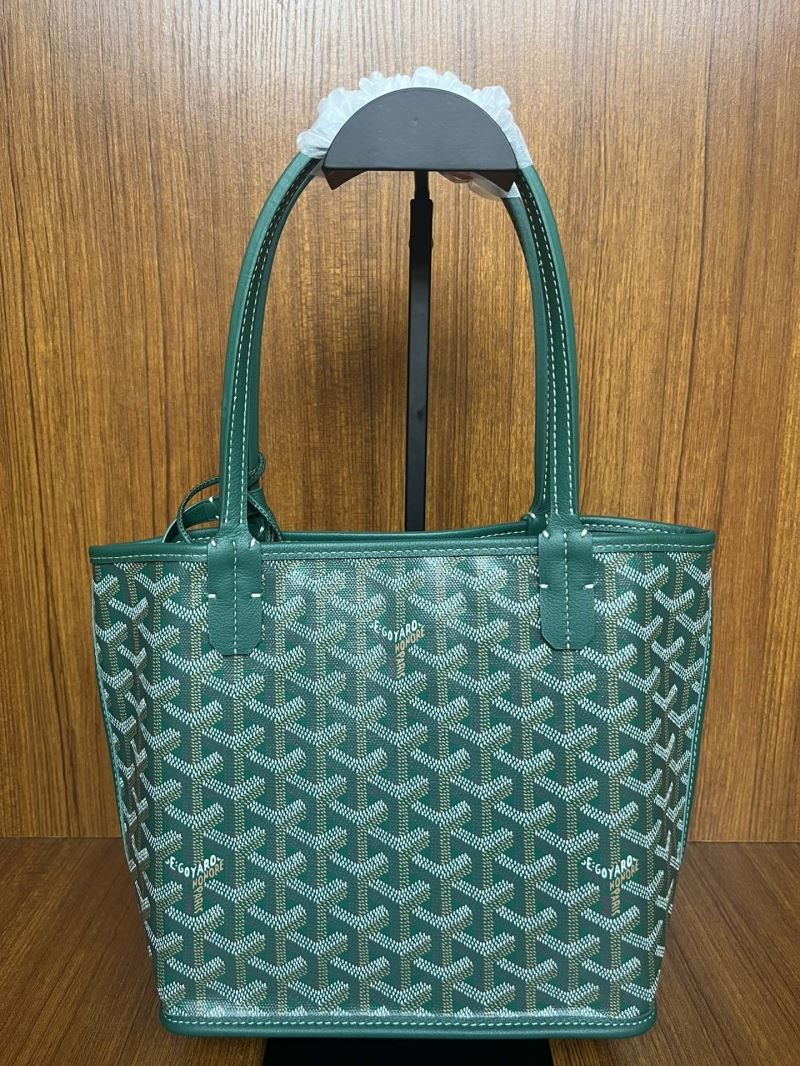 Goyard Shopping Bags